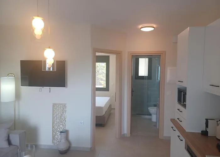 Marea Apartment Nikiana